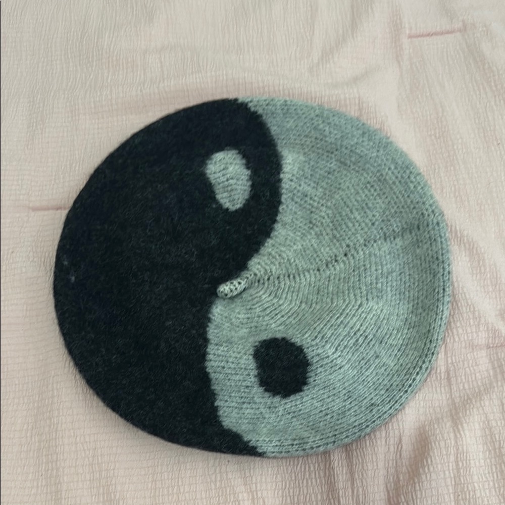 Urban Outfitters Black and Gray Yin Yang Hat